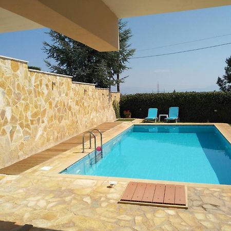 Apartment With Private Pool Кіатон Екстер'єр фото