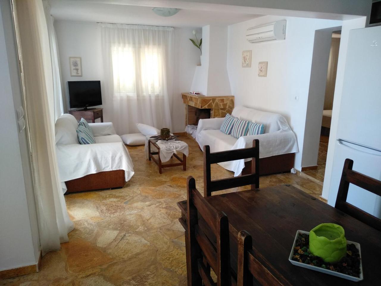 Apartment With Private Pool Кіатон Екстер'єр фото